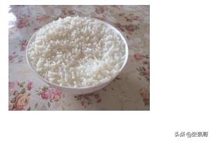 餐具和食物搭配有讲究，这样吃更美味​